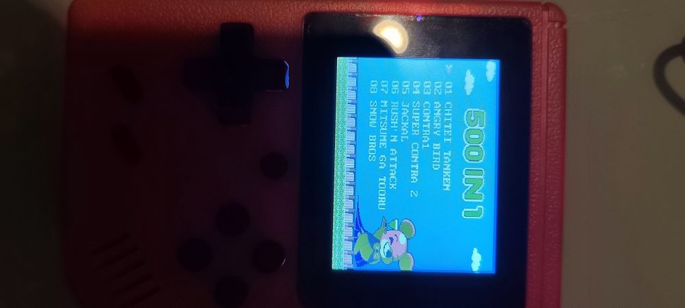 Consola portátil com 500 jogos