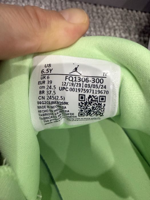 Buty chłopięce Jordan DAY1 EO (GS) r. 39 Nowe Oryginalne Khaki