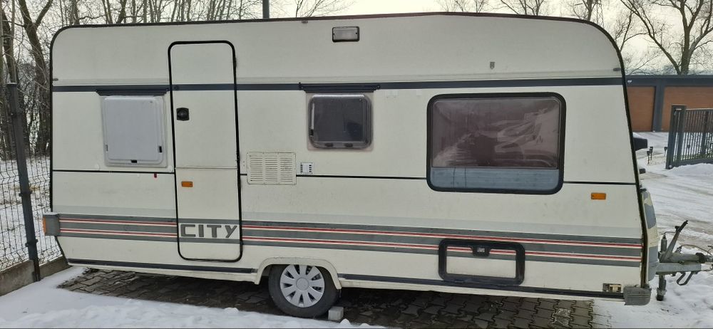 Buerstner przyczepa kempingowa