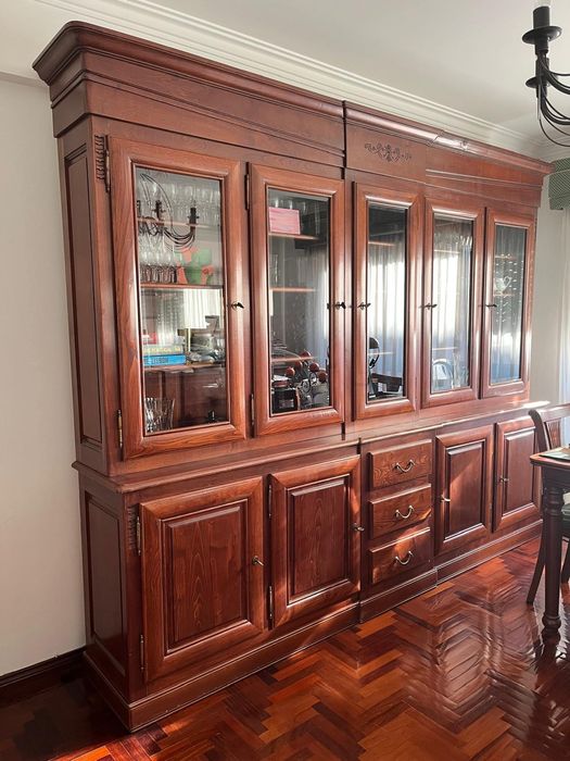 Conjunto de móveis de sala