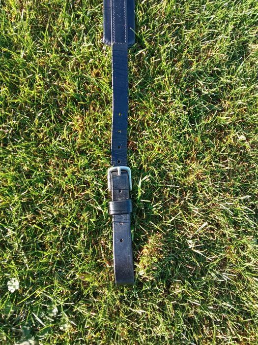 Łącznik uprzęży, element