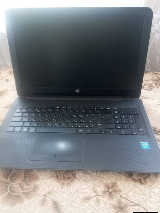 Продам ноутбук HP 250 G4. 

Ноутбук HP 250 G4
Робочий, проце