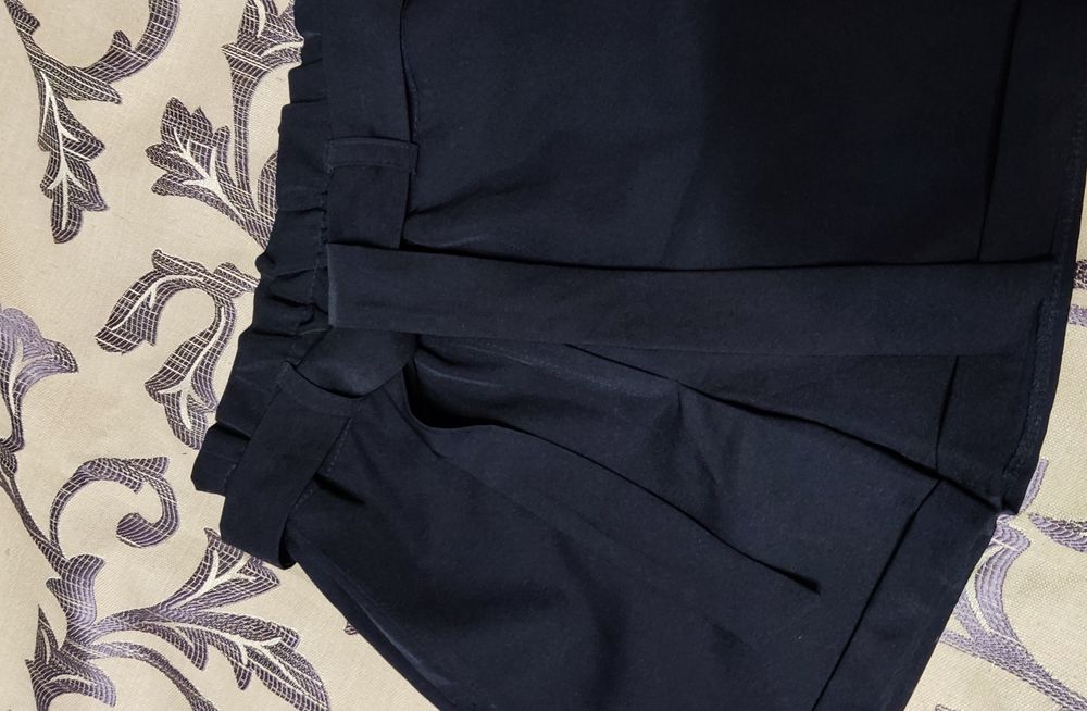 Шорти для дівчинки