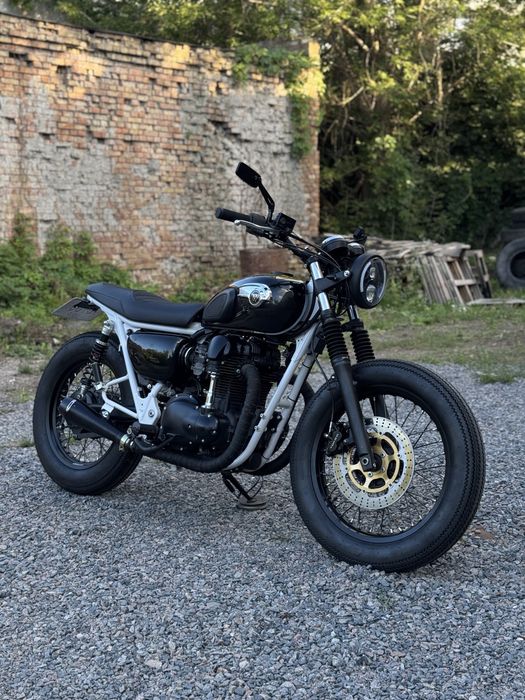 Kawasaki w400 caferacer