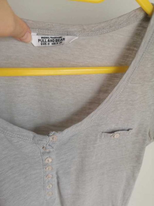 Pull and Bear szary t-shirt r. S