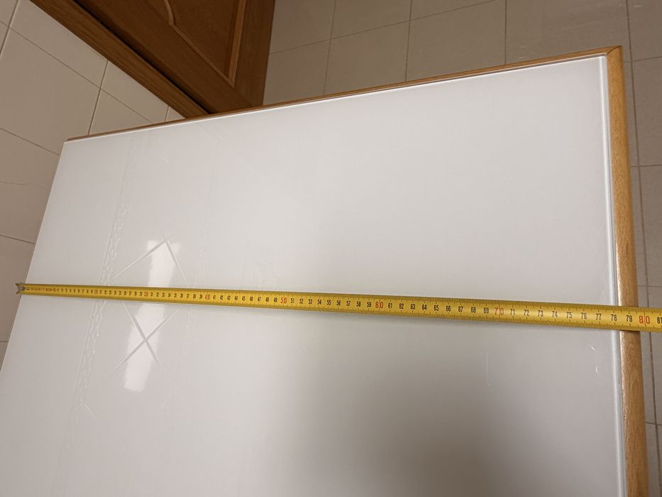 Mesa de cozinha.