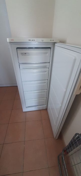 Морозильна камера AEG öko_arctis