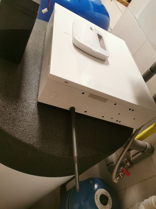 Centrala alarm z klawiatura i bateria