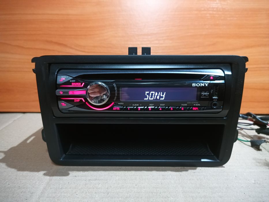 Автомагнітола SONY CDX-GT450U USB, AUX, CD