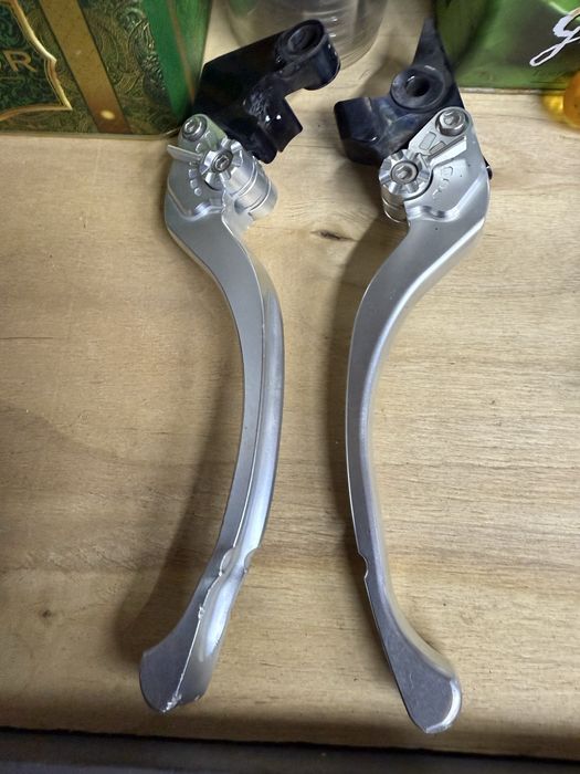 Курки  Yamaha mt 09 16 год