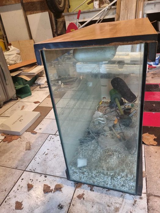 Duze akwarium dla rybek