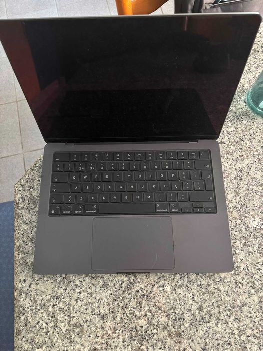 MacBook Pro 14" M4 Pro (14C CPU / 20C GPU) • 48GB RAM • 1TB SSD • Como Novo