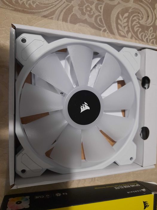 Corsair SP140 RGB ELITE Obudowa komputera Wentylator