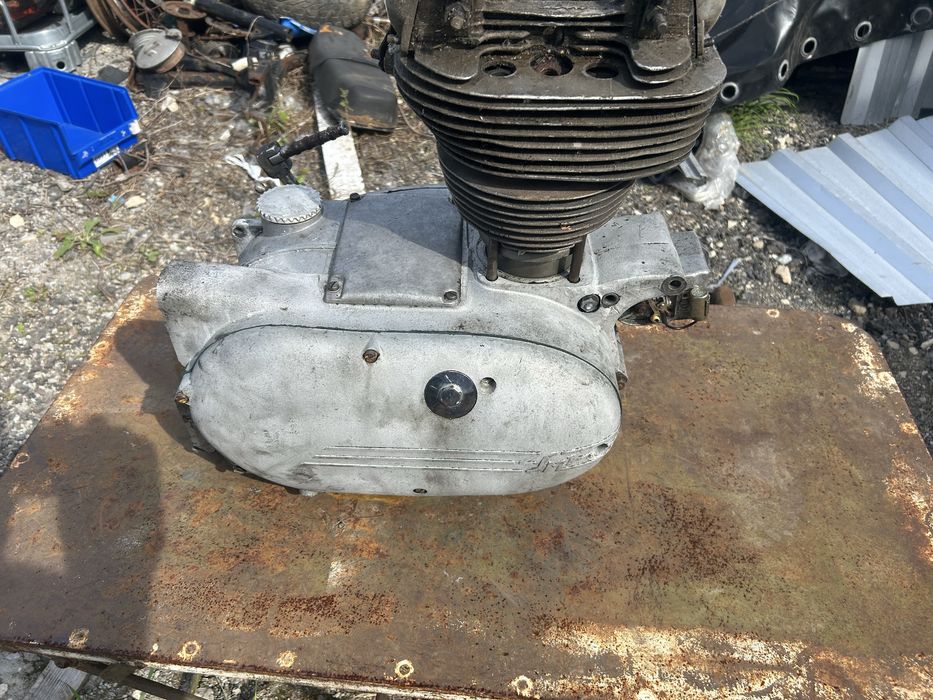 Silnik junak m10
