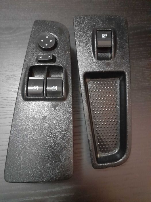 Vendo caixa do filtro de ar opel 1.7 fiat multjet e botão do vidro