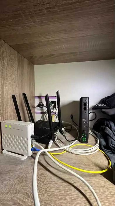 UPS,бесперебойник для роутера (DC1018L 5V9V12V. DC1036L 5V9V12V24v