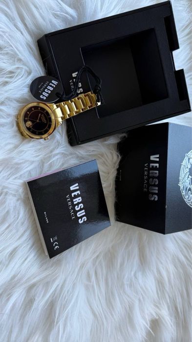 Годинник Versus Versace