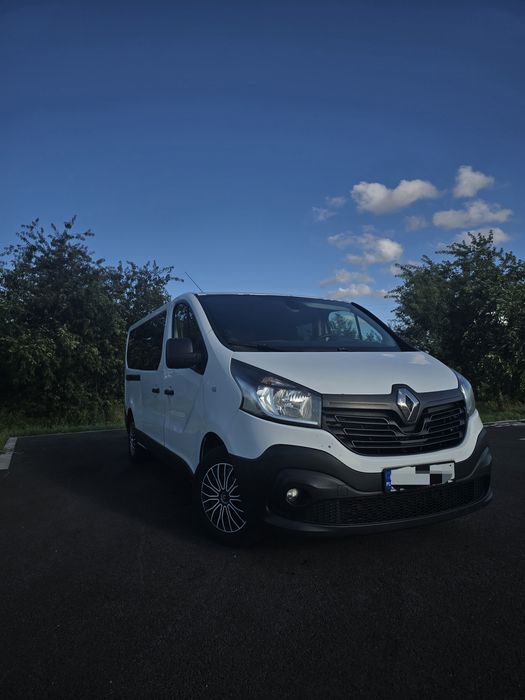 Renault Trafic Long 9-os 145km