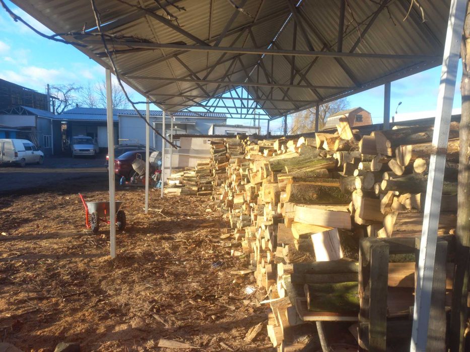 Дрова Рубані,Колоті ДУБ,ГРАБ,ЯСЕН доставка є від одного до 5 складомет