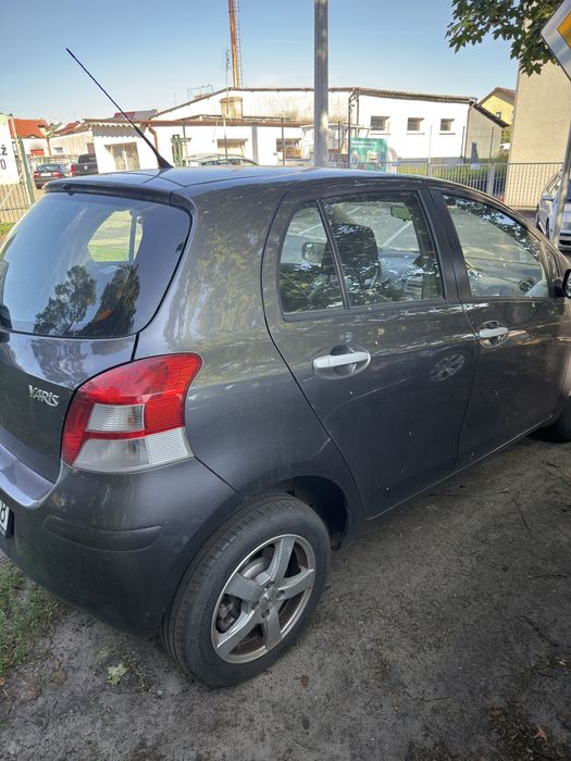 Toyota Yaris 1.3VVT-I uszkodzony!!!