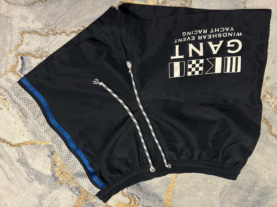 GANT _ Granatowe spodenki szorty M