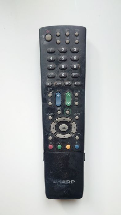 Telewizor Sharp Aquos 32 całe LC-32LE600E