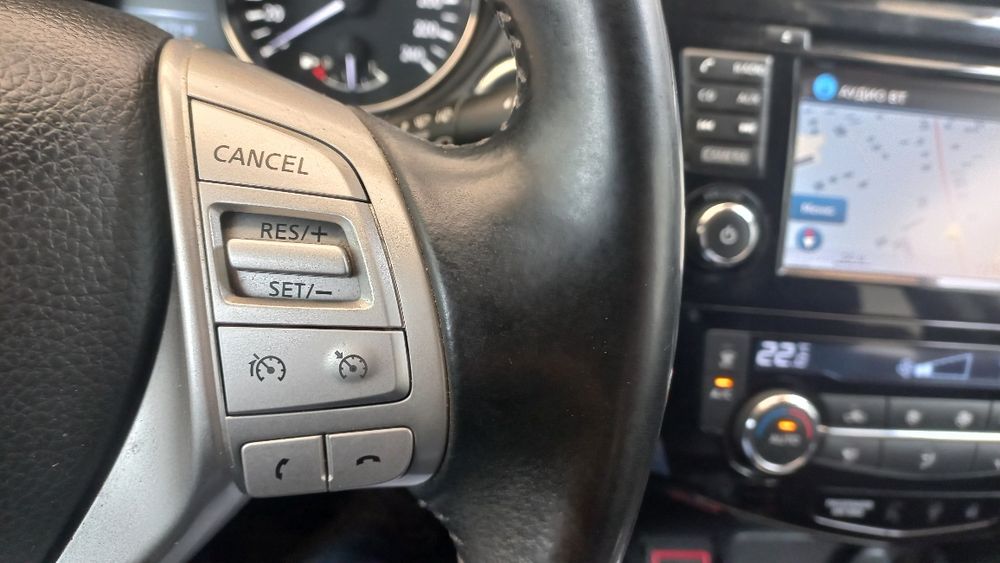 Ніссан Кашкай 1.2  Tekna