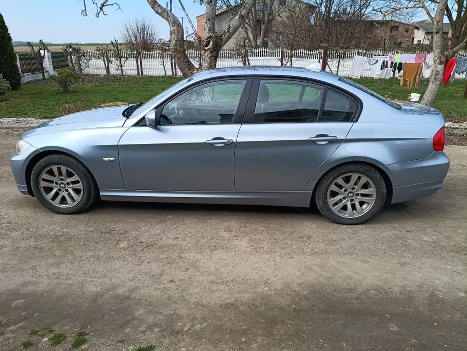 BMW e90 318i polift