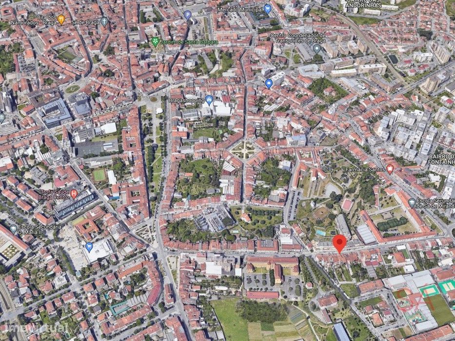 Apartamento T3 novo com lugar de garagem no centro de Braga, na Rua...