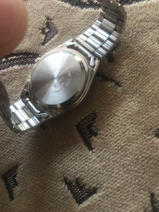 Продам часы наручные Seiko