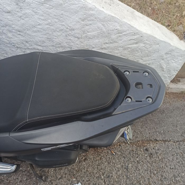 Honda PCX 125 – 2018 | Apenas 9.885 km