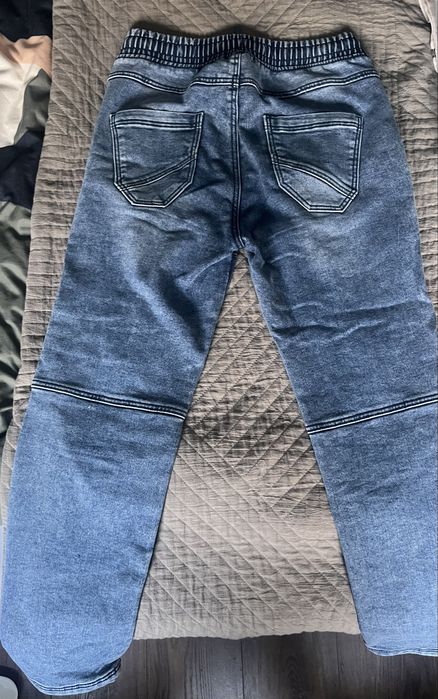 Jeansowe spodnie cargo