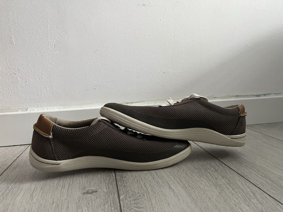 Półbuty clarks Mapped Edge Brązowy rozmiar 42, wkladka 27
