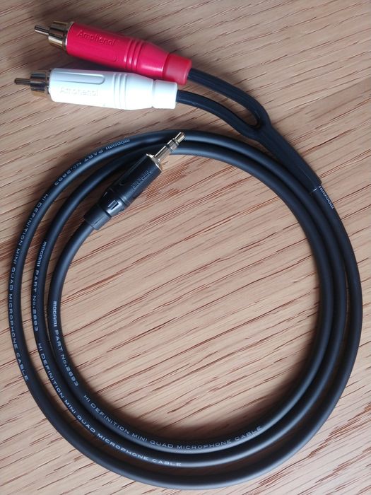Mogami 2893 jack 3.5mm 2rca Amphenol 1m