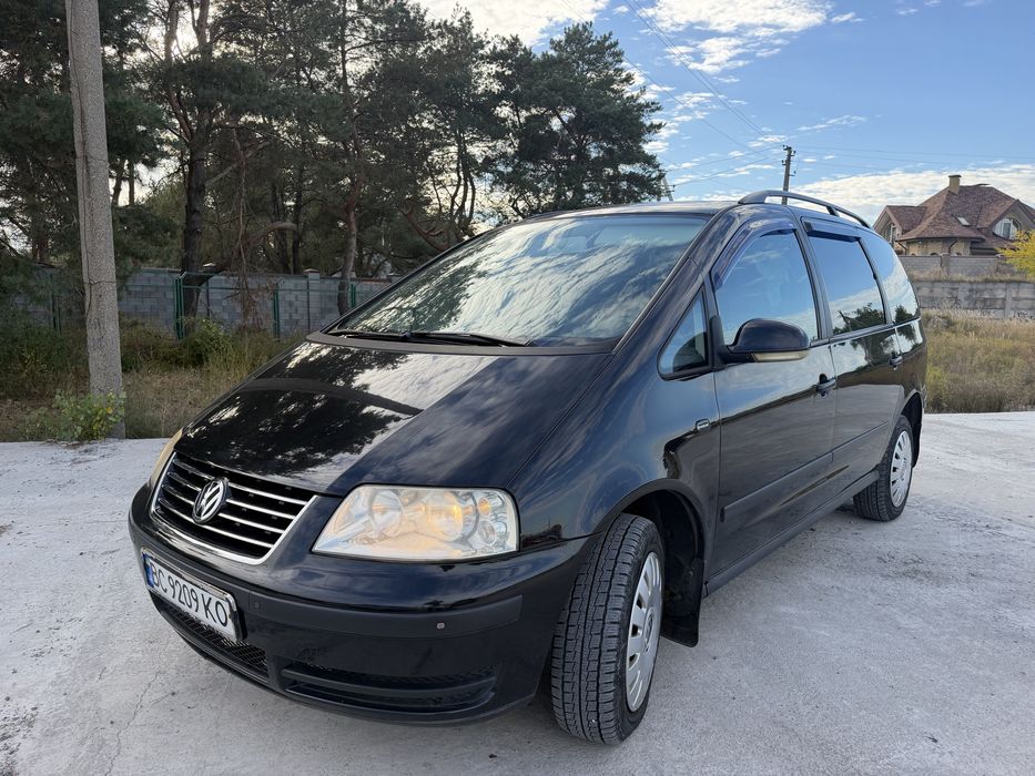 Volkswagen sharan 7 місць 1.8 бензин