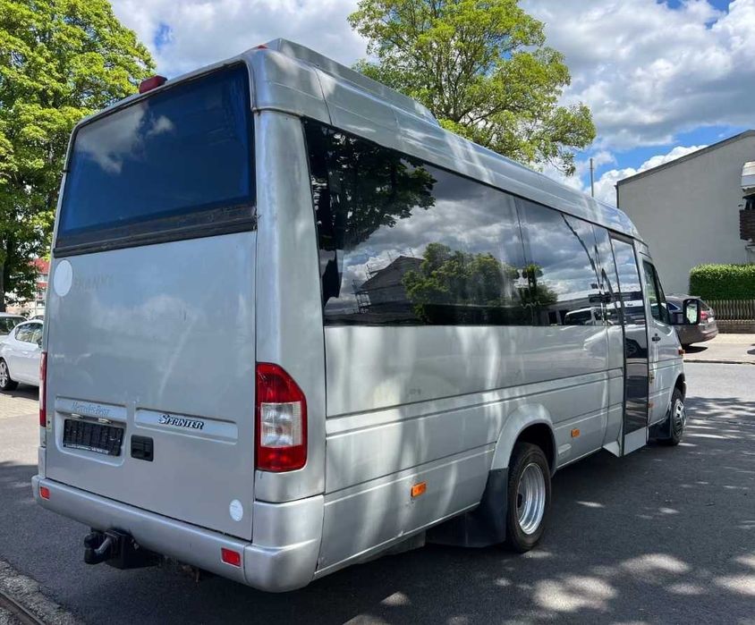 Mercedes Benz sprinter 416CDI 19місць