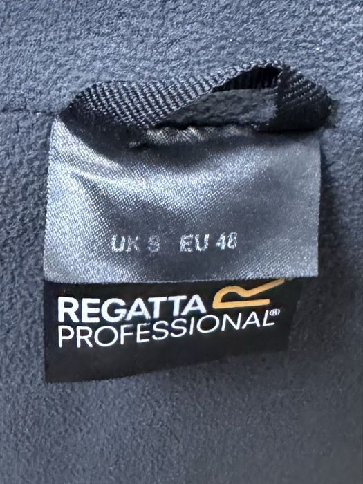 Regatta Professional куртка ветровка 48 S-M размер на флисе трекинговая черная