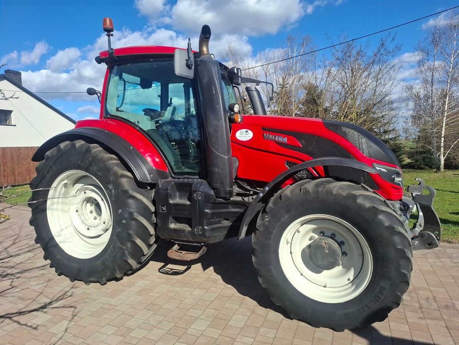 valtra t 194 versu