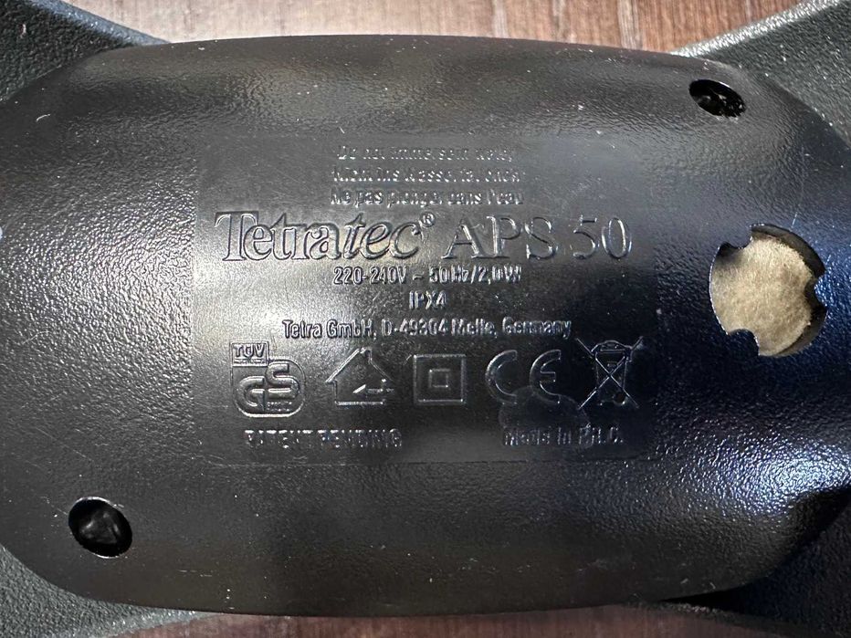 Bomba de ar Tetratec APS50, 2w, para aquários de 10 a 60 l