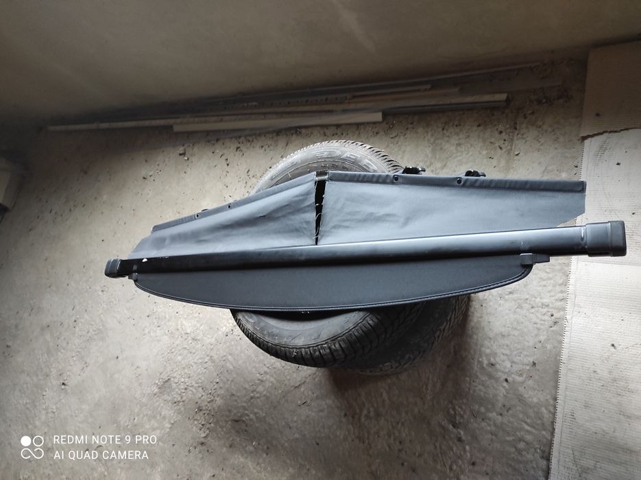 Шторка багажника toyota RAV4 2006-2012рік