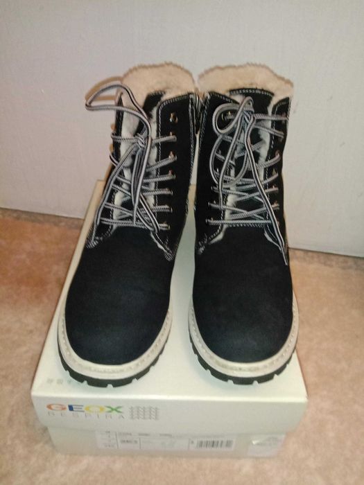 Ботинки зимние фирменные