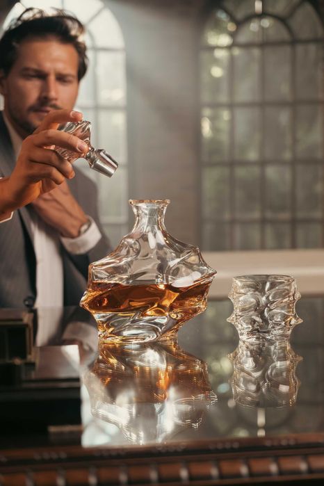 TsukiGlass – karafka / decanter do whisky w pudełku