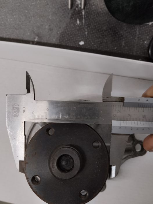 Bomba de água datsun