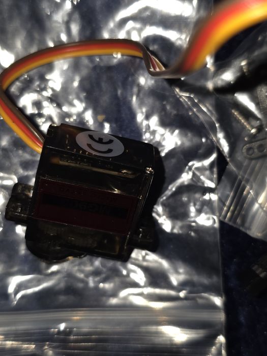 Micro Servos  rc novos