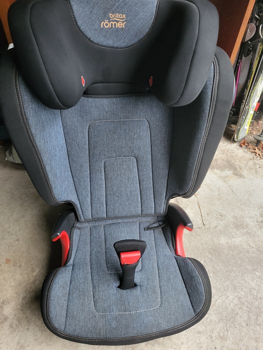 Sprzedam fotelik samochodowy Fotelik Britax-Romer Kidfix 2 S 15-36 kg
