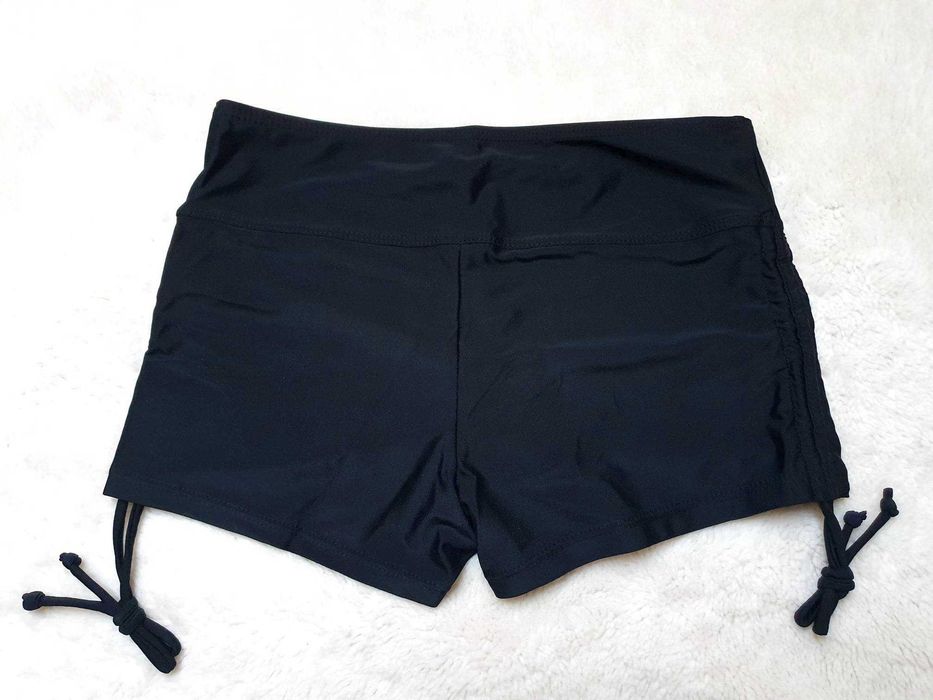 Szorty ze sznureczkami na udach, rozmiar XL