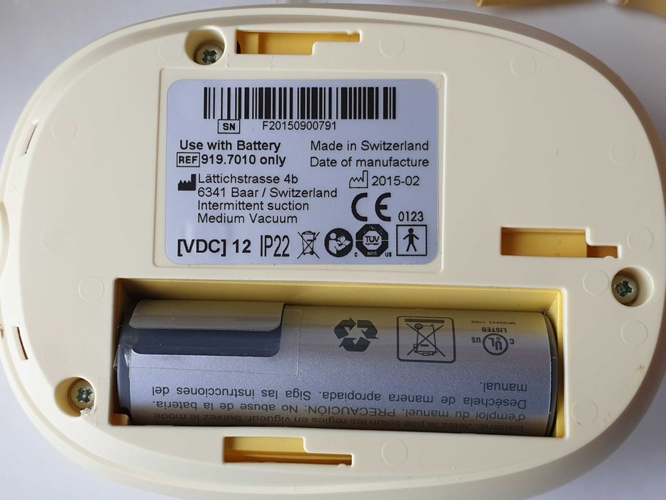 Молоковідсмоктувач Молоковідсос Medela 042.0012+компресор 120 автономн