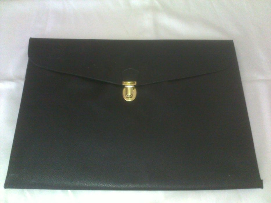 aktówka, teczka na dokumenty