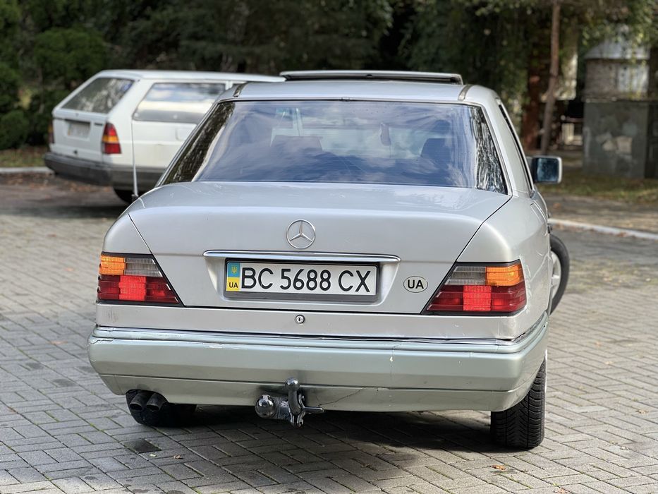Mercedes Benz 2.5 diesel Автомат