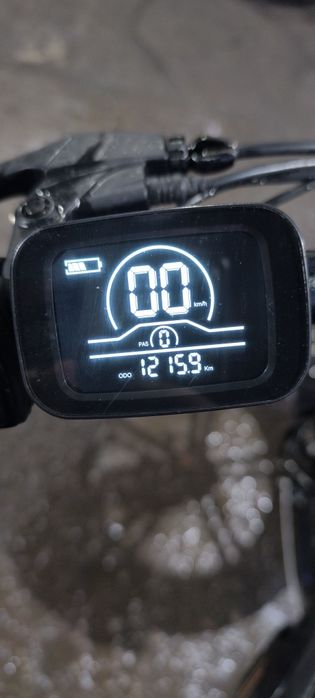 Продам Електровелосипед фетбайк Engwe M20